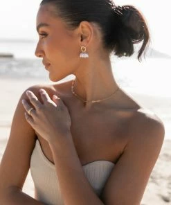 PUP38 Wedding Guest Amelia Pearl Earrings - Gold