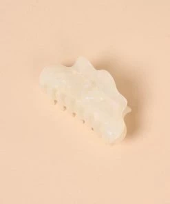 PUP38 Dariah Hairclip - Pearl White ACCESSORIES