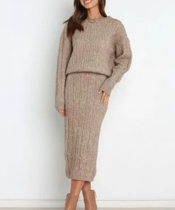 PUP4 Chelsea Skirt - Mocha Clothing