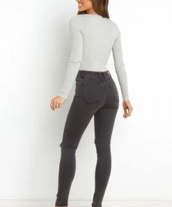 PUP5 Griffin Jeans - Black Wash Clothing