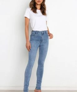 PUP54 Jenny Jeans - Light Blue Wash Clothing