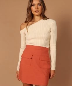 PUP4 Manhattan Mini Skirt - Rust Clothing