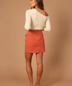 PUP4 Manhattan Mini Skirt - Rust Clothing