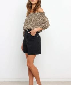 PUP16 Clothing Reiko Shorts - Washed Black