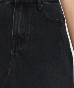 PUP51 Roman Skirt - Black Wash