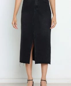 PUP51 Roman Skirt - Black Wash