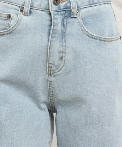 PUP55 Clothing Tammy Shorts - Light Wash