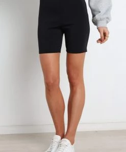 PUP29 Tiwi Shorts - Black