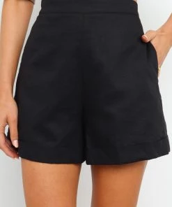 PUP3 Clothing Waker Shorts - Black