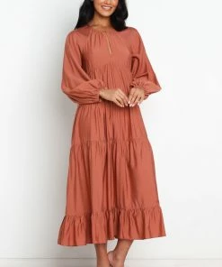 PUP56 Alte Dress - Brown