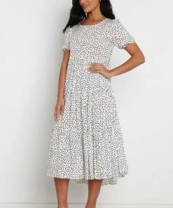 PUP50 Ayan Dress - White Dresses