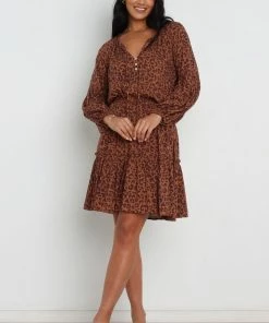 PUP52 Baja Dress - Tan