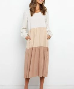 PUP8 Daley Dress - Beige