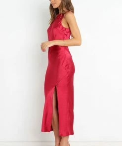 PUP14 Elizabeth Dress - Wine