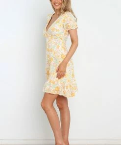PUP51 Jeffree Dress - Yellow Dresses