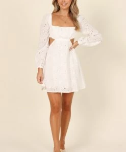 PUP14 Keren Dress - White