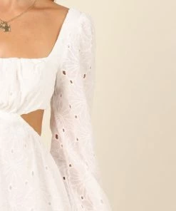 PUP14 Keren Dress - White