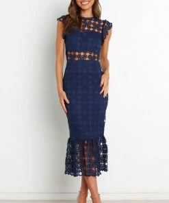 PUP14 Dresses Lauren Dress - Navy
