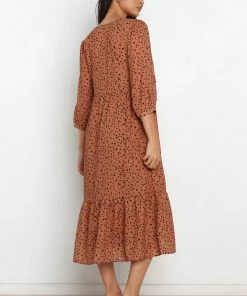 PUP8 Dresses Loreva Dress - Brown