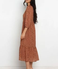 PUP8 Dresses Loreva Dress - Brown