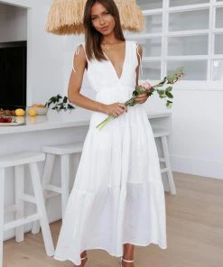 PUP14 Marleigh Dress - White Dresses