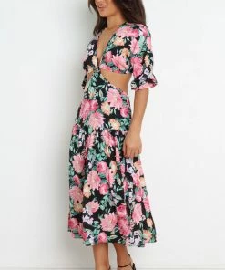 PUP50 Dresses Tara Dress - Black