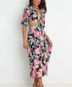 PUP50 Dresses Tara Dress - Black