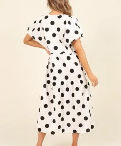 PUP61 Tarnie Dress - White Dresses