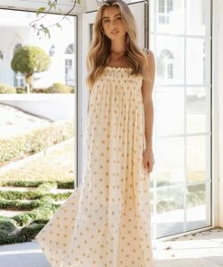 PUP52 Dresses Urbana Dress - Beige