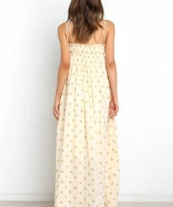 PUP52 Dresses Urbana Dress - Beige