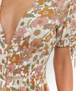 PUP56 Dresses Woodside Dress - White