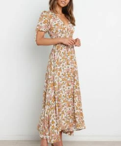 PUP56 Dresses Woodside Dress - White