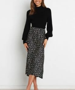 PUP4 Cerio Knit Sweater - Black Clothing