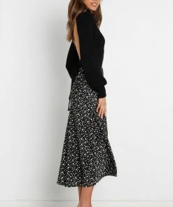 PUP4 Cerio Knit Sweater - Black Clothing