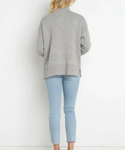 PUP8 Bump Friendly Conny Knit Sweater - Grey