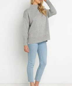 PUP8 Bump Friendly Conny Knit Sweater - Grey