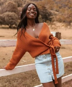 PUP58 Hinterland Knit Sweater - Rust Clothing