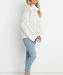 PUP49 Sharpy Knit Sweater - White For The Bride