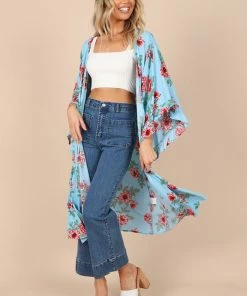 PUP49 Cassatt Kimono - Blue Floral Bump Friendly