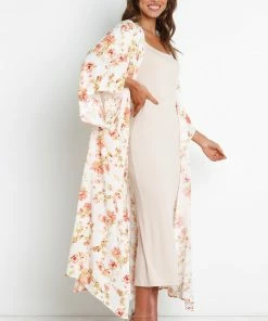 PUP3 Chai Kimono - White Floral