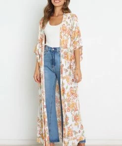 PUP49 Bump Friendly Mishka Kimono - Cream