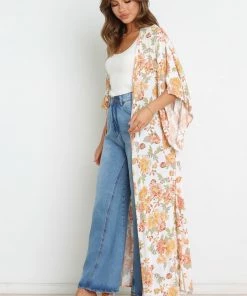 PUP49 Bump Friendly Mishka Kimono - Cream