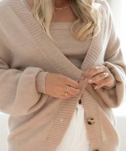 PUP4 Queenstown Cardigan - Beige