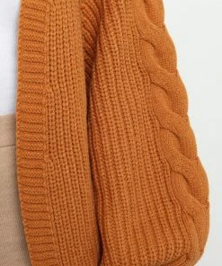PUP51 Quinny Cardigan - Rust Clothing