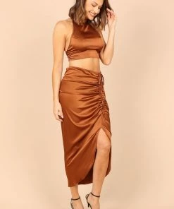 PUP66 Angelique Open Back Crop Two Piece Set - Cognac