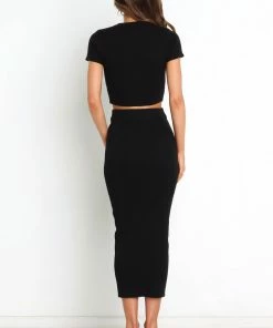 PUP44 Clothing Destiny Set - Black