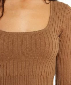 PUP8 Balamor Top - Camel Clothing