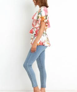 PUP49 Belle Top - White Floral