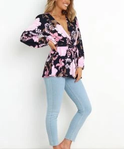 PUP49 Bellevue Top - Navy Floral Clothing