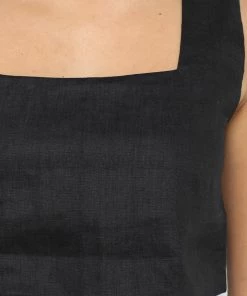 PUP52 Devlin Top - Black